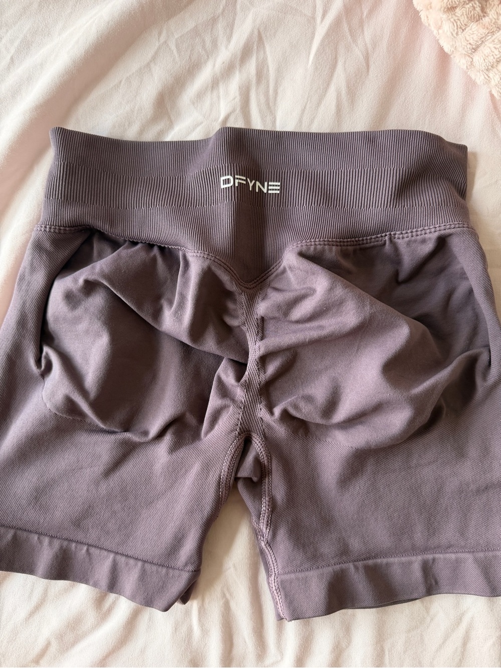 Dfyne impact grape shorts - Picture 4 of 7